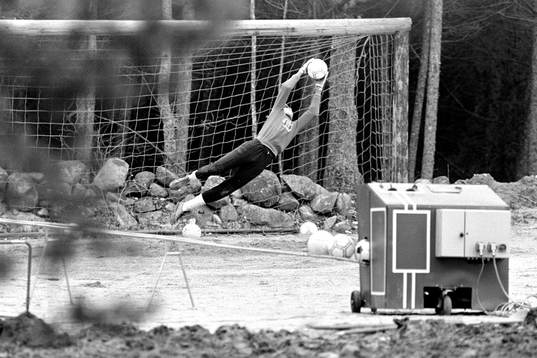 Fotboll, Träning, Bollkanon
