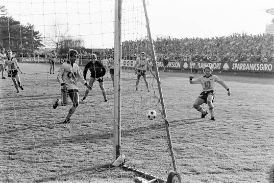 Bo Andersson, Mjällby gör 1-0 till hemmalaget