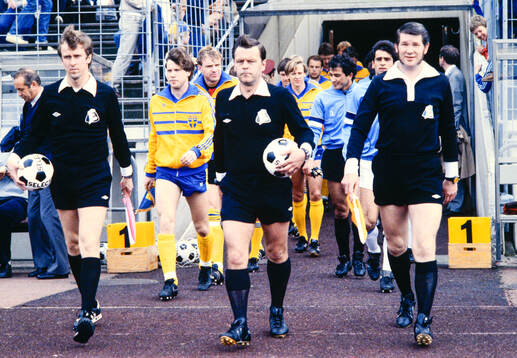 Ingemar Erlandsson leder Sverige in på Malmö Stadion