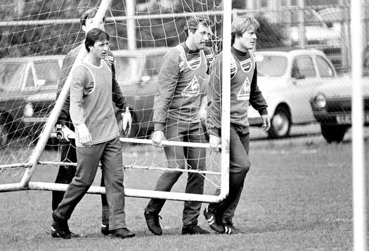 Sören Lerby, Johan Cruyff och Leo van Veen