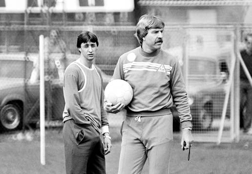 Aad de Mos, tränare i Ajax
