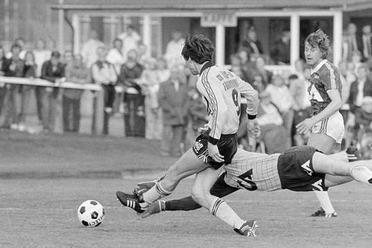 Lennart Johansson, Mjällby gör mål på halmstads