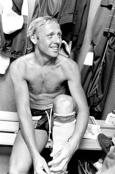 Sven-Bertil Andersson, Mjällby i omklädningsrummet