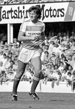 Football, Division One, England, Southampton - Queens Park