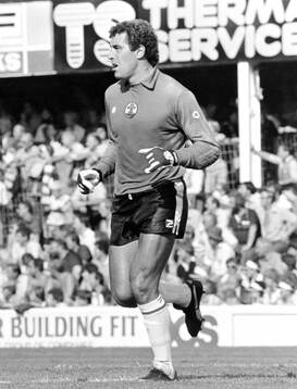 Football, Division One, England, Southampton - Queens Park