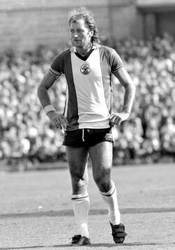 Football, Division One, England, Southampton - Queens Park