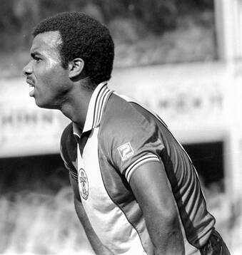 Football, Division One, England, Southampton - Queens Park