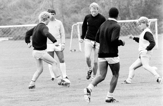Coventrys manager Bobby Gould watches players
