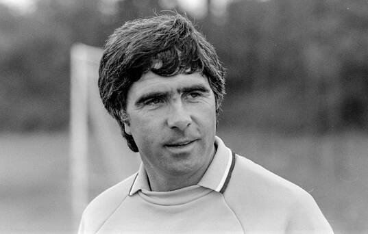 Coventrys manager Bobby Gould