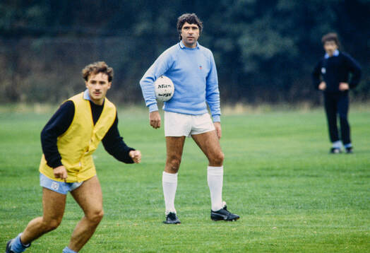 Coventrys manager Bobby Gould watches Terry Gibson