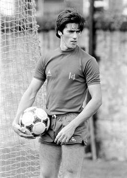 Alan Irvine of Everton