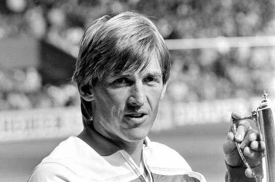 Liverpool - Nottingham Forest: Kenny Dalglish of Liverpool