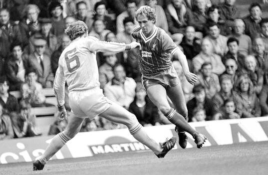 Liverpool - Nottingham Forest: Phil Neal of Liverpool