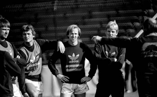 Glenn Hysén, Dan Corneliusson och Ulf Eriksson, Sverige
