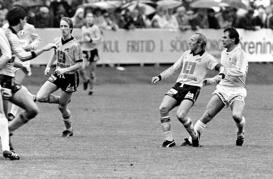 Mjällbys Sven-Bertil Andersson med Magnus Andersson,
