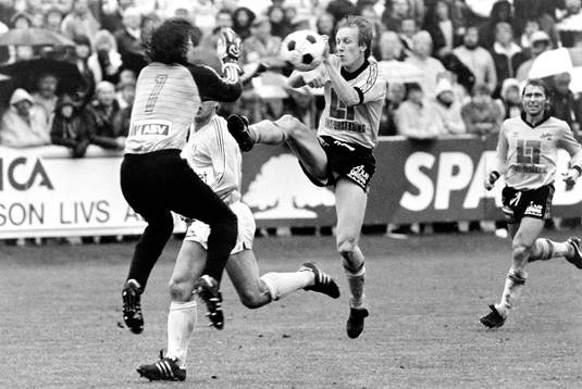 Alf Andersson, Mjällby oroar malmös målvakt Pertti Alaja