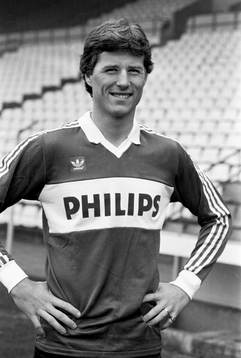Glenn Hysén, Proffsdebut, PSV Eindhoven