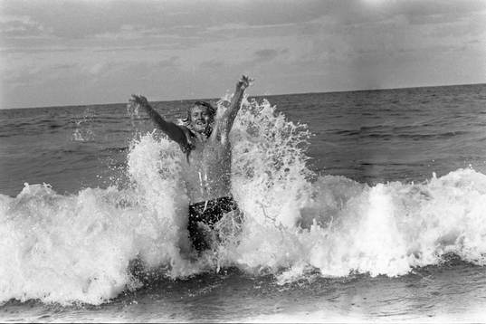 Håkan Sandberg i havet