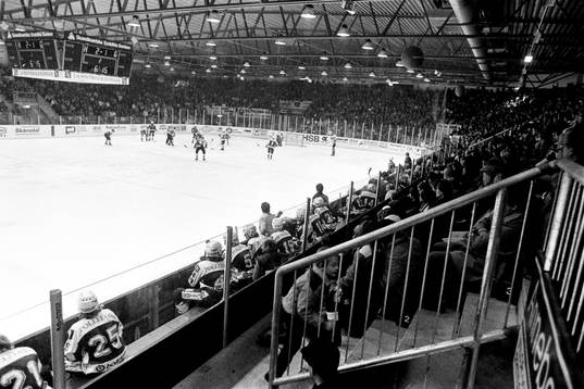 Bläddra bland fler bilder av Ishockey, Rögle - HV71