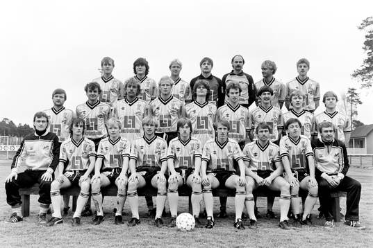 Bläddra bland fler bilder av Fotboll, Div 2 Södra, Mjällby, förhands