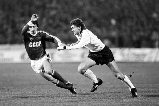 Rudi Völler, Västtyskland