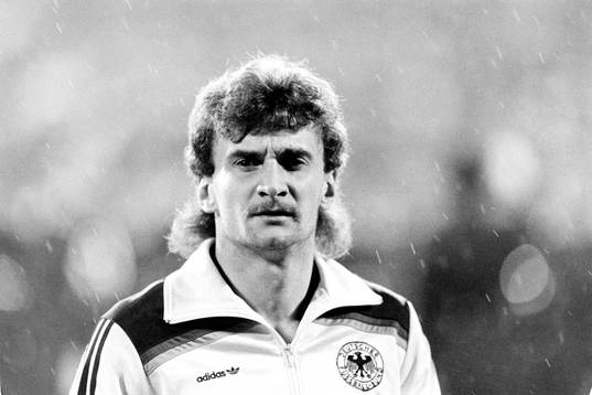 Rudi Völler, Västtyskland