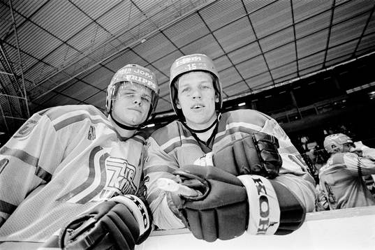 Per-Erik Eklund och Peter Gradin, Sverige