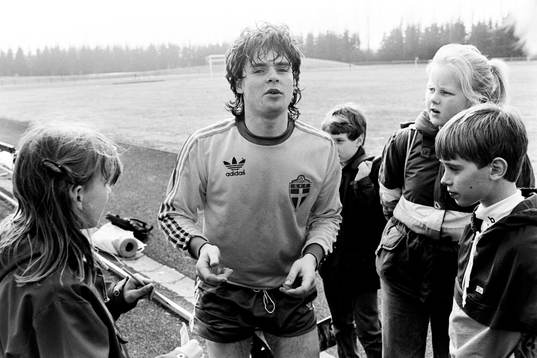 Bläddra bland fler bilder av Fotboll, Junior, EM-Kval, Sverige - Östtyskland, 1-2