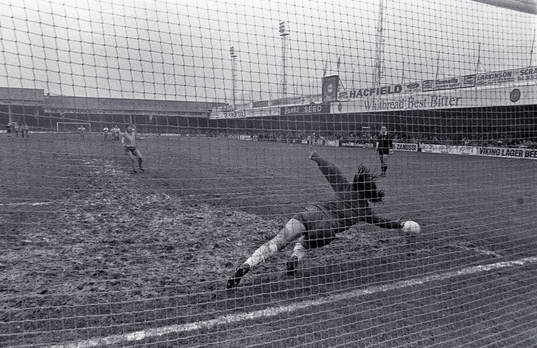 Football Uefa Womens European Championships 1984. Final,