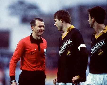 Fotboll, Erik Fredriksson, domare och Sven Dala Dahlkvist,
