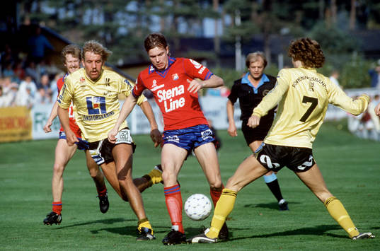 Hans Larsson, Mjällby och Hans Prytz, Örgryte