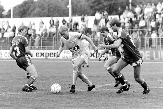 Lasse Larsson, Malmö med bollen