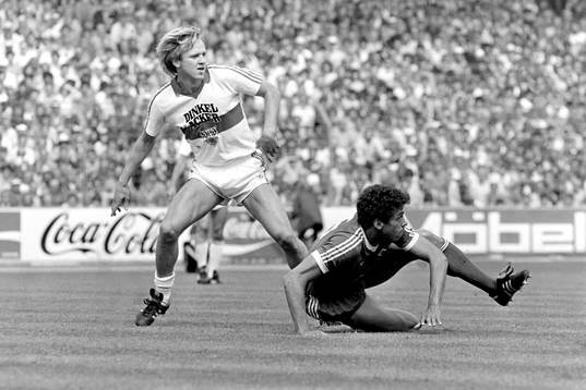 Dan Corneliusson, Stuttgart