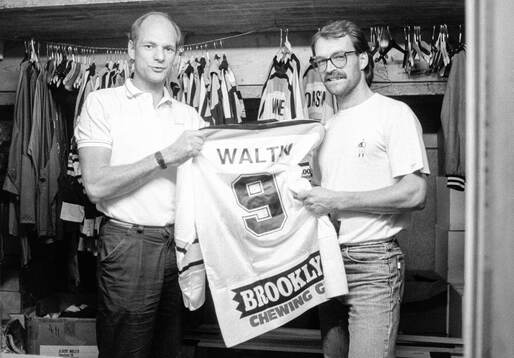 Bläddra bland fler bilder av Ishockey, Mats Waltin i Lugano