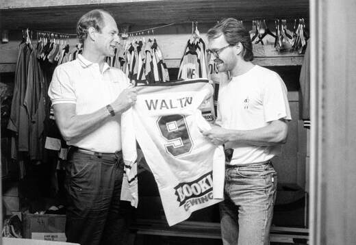 Coach John Slettvoll and player Mats Waltin of HC Lugano