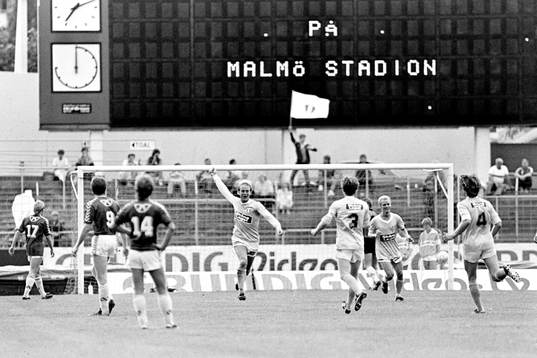 Mats Magnusson, Malmö jublar