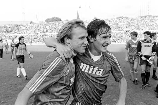 Dan Corneliusson, Como, jublar