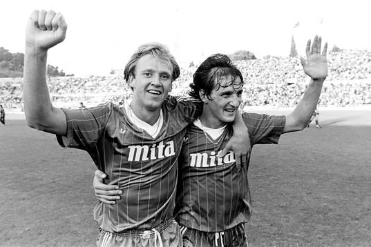 Dan Corneliusson, Como, jublar