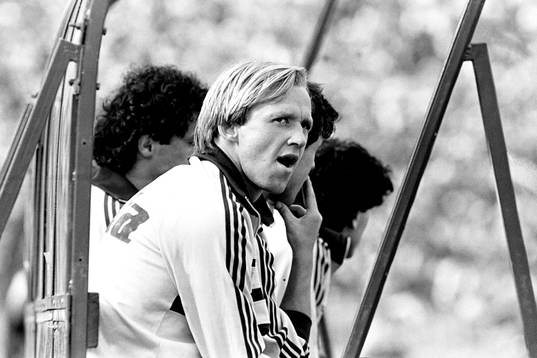 Dan Corneliusson, Como, på bänken