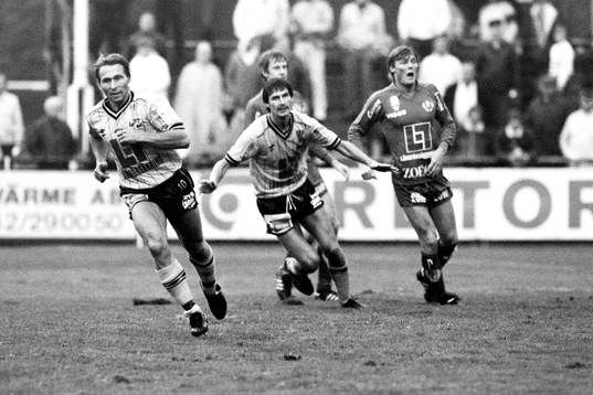 Bosse Andersson och Lennart Johansson, Mjällby jublar