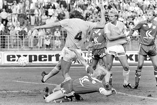 Håkan Arvidsson, Kalmar med en glidtackling