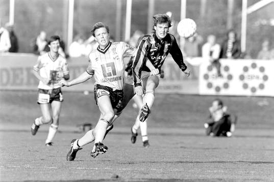 Peter Stridfeldt, Mjällby i kamp om bollen