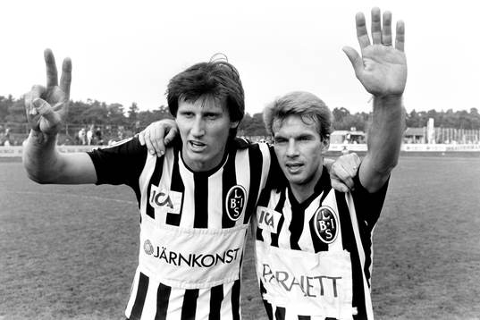 Landskronas målskyttar Per-Åke Theander och Tommy Larsson