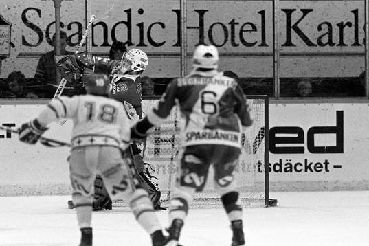 Peter Lindmark, målvakt i Färjestad