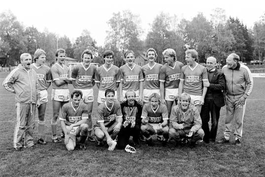 Lagbild, Bakre fr.v. Karl-Göran Nilsson, Lagledare, Thomas