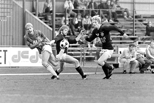 Fotboll, Div 3 Sydöstra Götaland, Hässleholms IF -