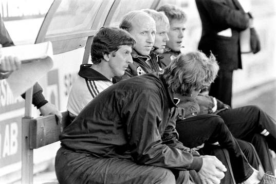 Roy Hodgson, tränare i Örebro