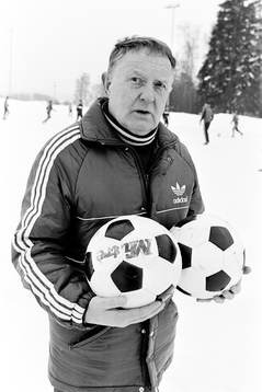 Sven-Agne Larsson, Tränare
