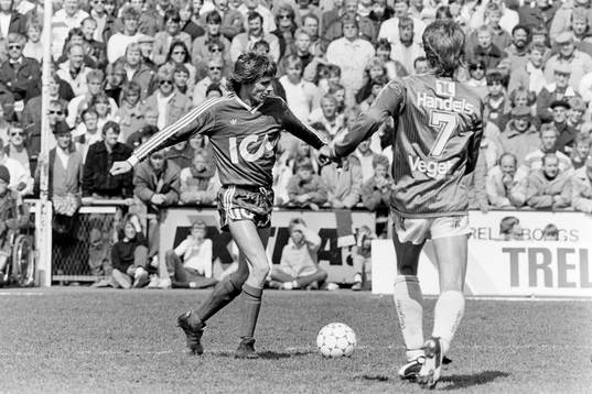 Nicklas Persson, Öster med bollen