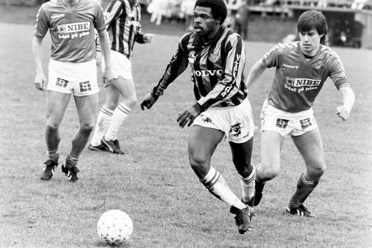 Samir Bakaou, Gais med bollen och Kurt-Arne Bergstrand,